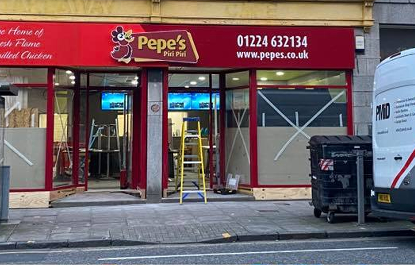 Aluminium shop front Glasgow